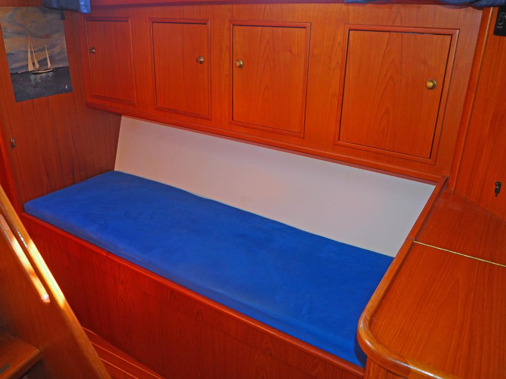 Salon, H&eacute;bergements